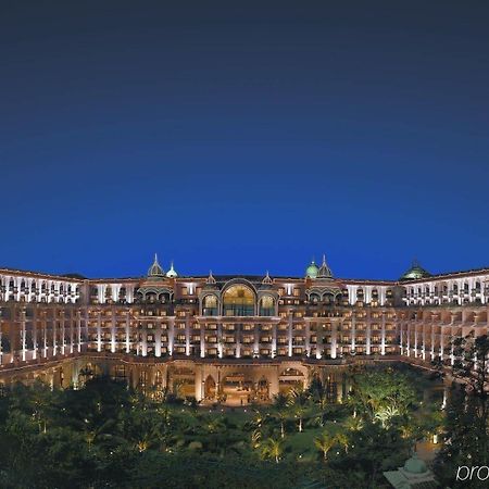 The Leela Palace Bengaluru Exterior photo